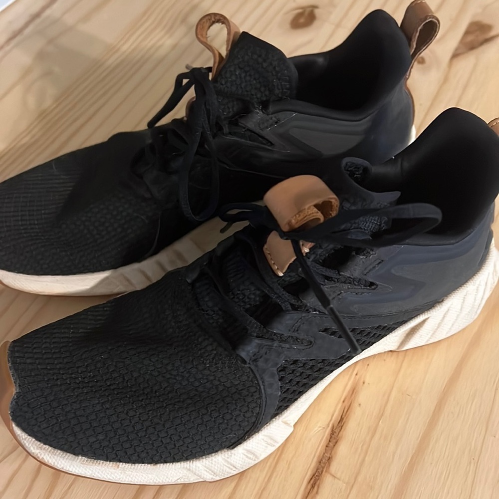 Reebok Sneakers
